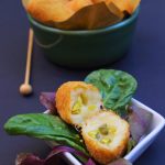 Crocchette di patate con fontina e pistacchi